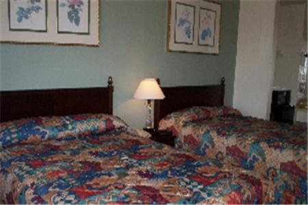 Somerville Inn And Suites Δωμάτιο φωτογραφία